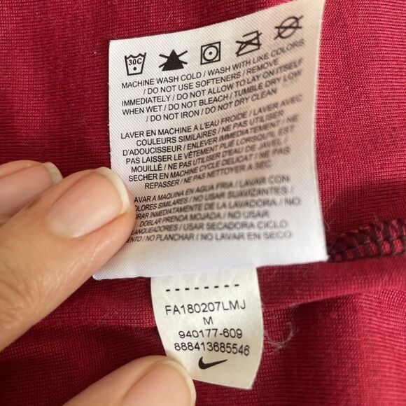 Nike Dri-FIT 1/4 Zip Long Sleeve Shirt Red‎ Mens M Running Training Top Gym Walk - Picture 7 of 7